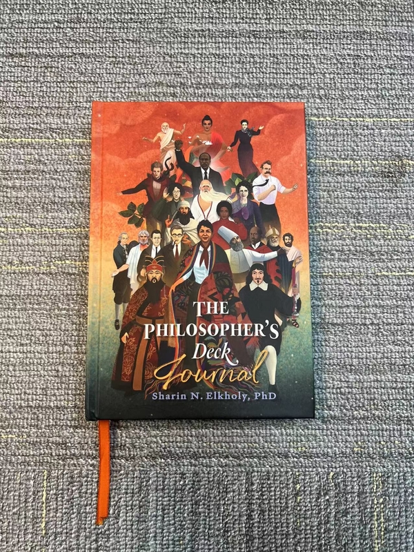 O cartão revestiu o livro para colorir feito sob encomenda de papel que imprime o projeto clássico CMYK