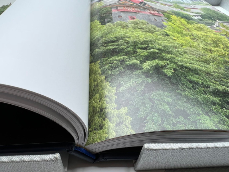 Sela dura da impressão do livro do foto da capa de CMYK que costura a cor completa UV 21cm